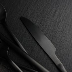 Нож столовый 22 см матовый черный цвет   PVD P.L. - Davinci [12]