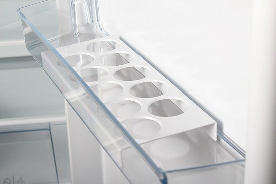 Холодильник Leran CBF 187 W