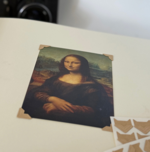 Ретро уголки для фотографий самоклеящиеся - 240 уголков ( 60 фото)