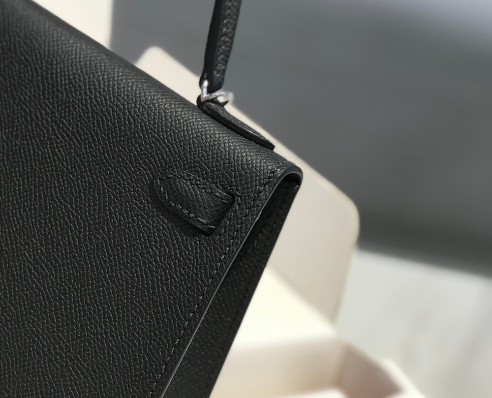 Hermes Kelly 20
