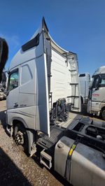 Volvo FH 4x2 Седельный тягач FH-TRUCK (Дизельный, 12,8 л, 469 л.с., АТ)