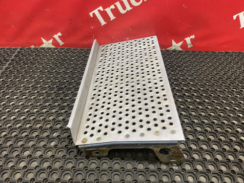 Трап над глушителем