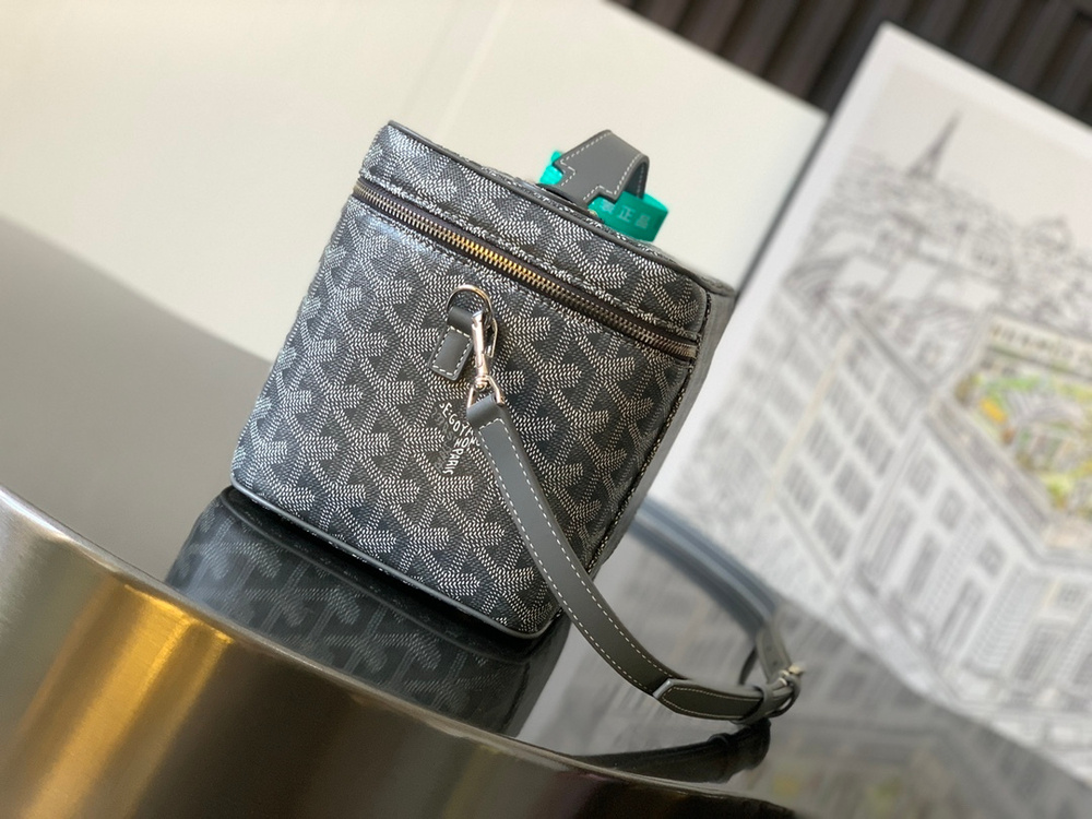 Goyard Muse Vanity Case