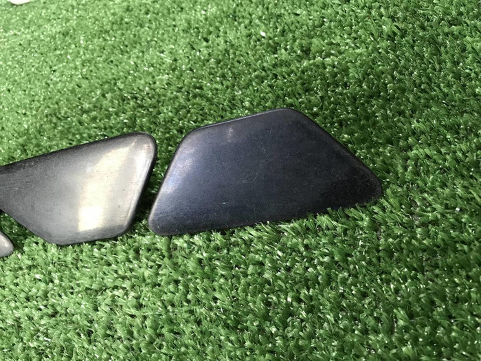 Крышка форсунки левая BMW 5er F10 (2009-2017)