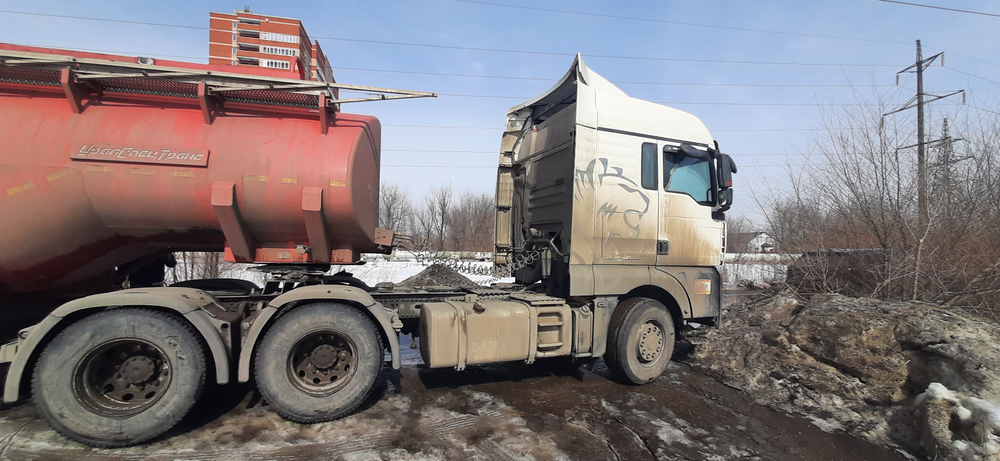 SITRAK C7H 6x4 Седельный тягач ZZ4256V364HE (Дизельный, 12,4 л, 540 л.с., МТ)