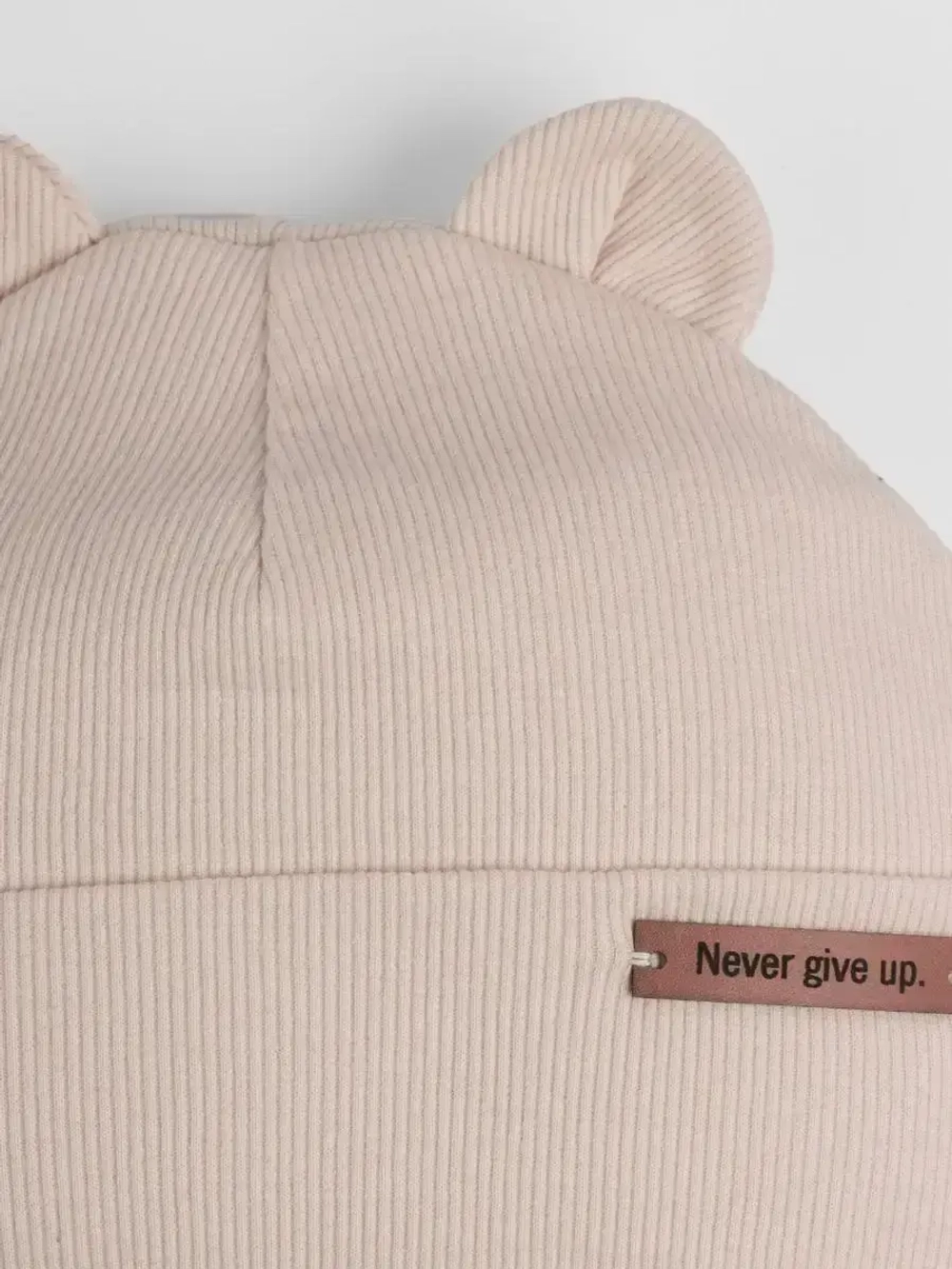 Шапка детская с ушками на осень