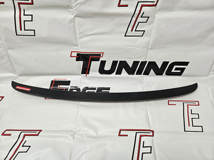 Спойлер крышки багажника