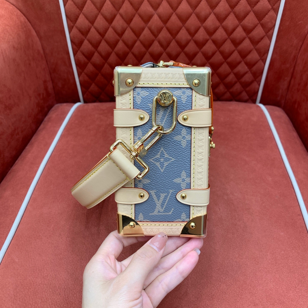 Louis Vuitton Side Trunk MM