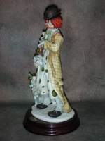 Статуэтка. Фарфор. Клоун трубач. Capodimonte. Италия