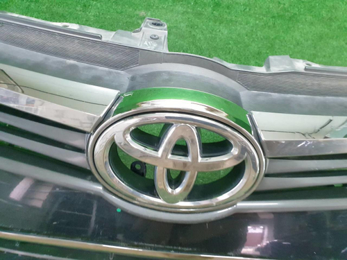 Бампер передний Toyota Camry xv50 (2014-2017)