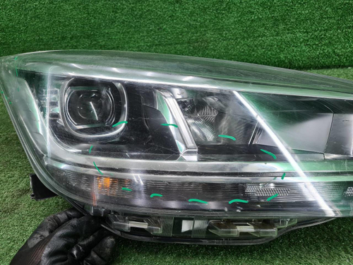Фара правая Chery Tiggo 4 (2018-2023) LED