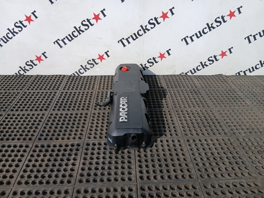 Крышка клапанная