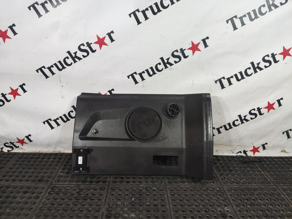 Накладка инструментального ящика 2023г