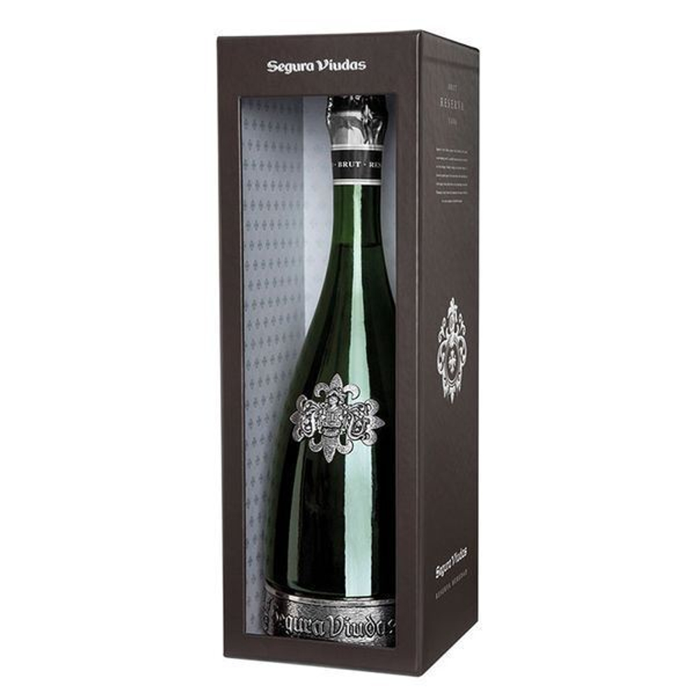 Segura Viudas Reserva Heredad Brut in Gift Box