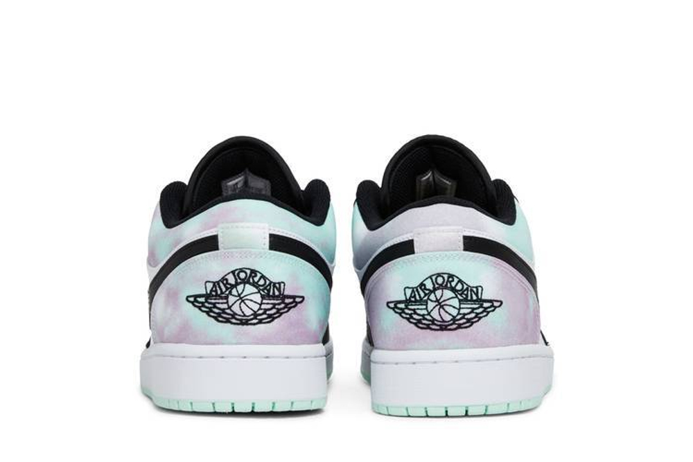 Кроссовки Jordan Air Jordan 1 Low Se "Supernova"