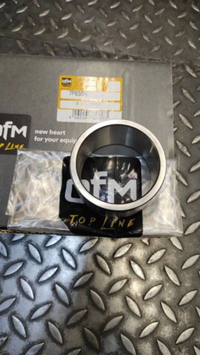 Втулка 7P-6596