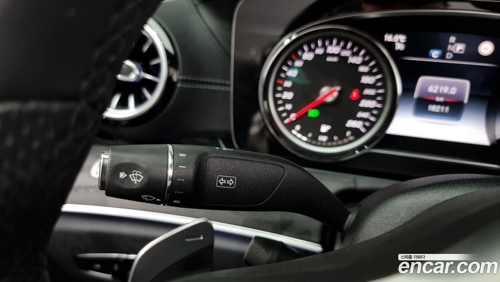 Mercedes-Benz E-Class W213 E220d Cabriolet (11.2019)