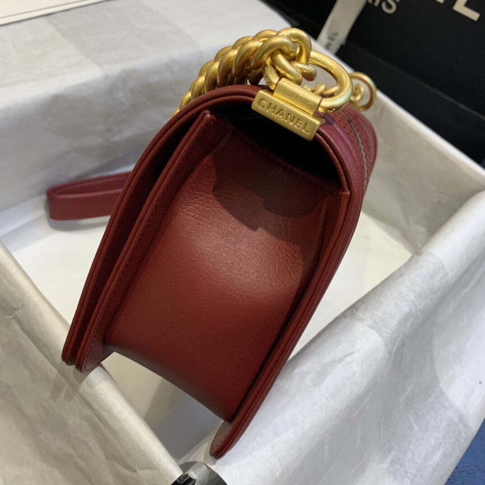 Chanel Boy 25 cm