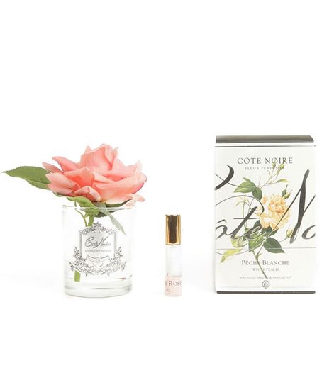 Персиковая роза ароматизированная в прозрачной вазе, Cote Noire