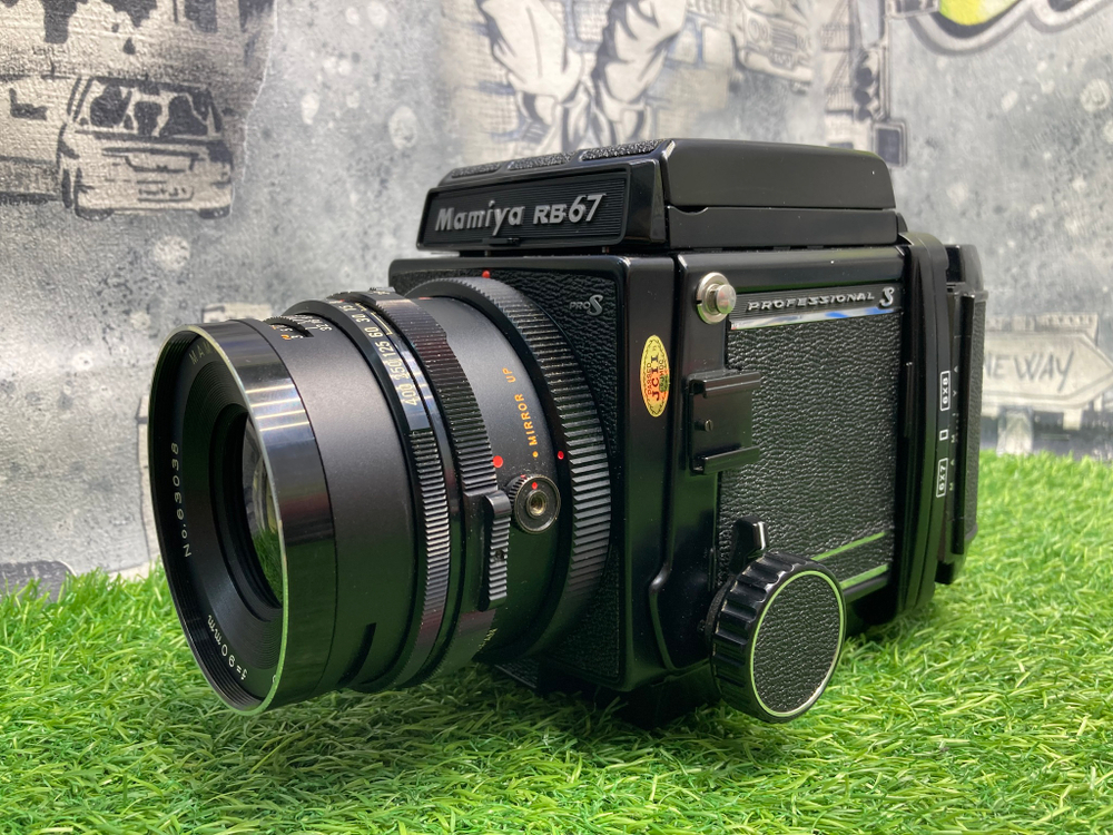 Mamiya RB67 Pro S + Mamiya-Sekor 90mm 3.8 + задник