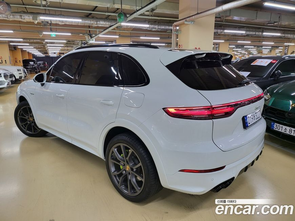 Porsche Cayenne (PO536) 3.0 E-Hybrid (06.2020)