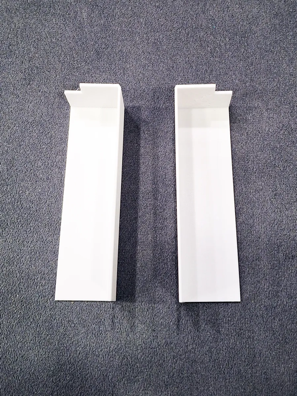 Угол наружный для плинтуса c профилем 100*20 мм - 2 шт.