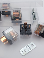 Реле универсальное автомобильное 12V 5 контов 100А с индикатором, с кронштейном, прозрачное