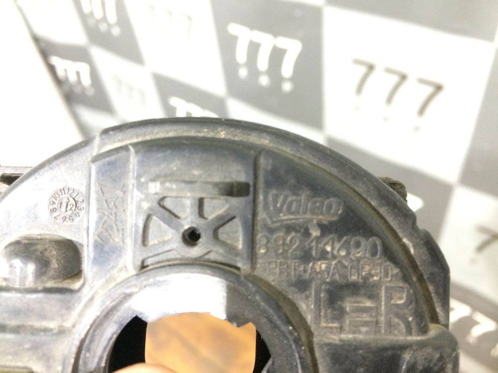 ПТФ передняя Honda, Citroen, Peugeot, Ford Accord 8, Berlingo, C4 2, Mondeo 5  Б/У Оригинал 89211690