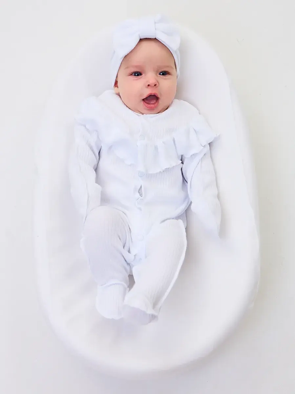 Комбинезон на выписку для новорожденного