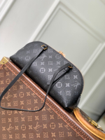 Louis Vuitton Squire East West