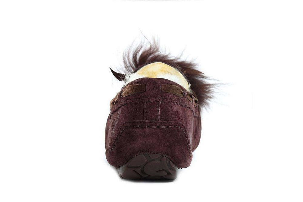 UGG Dakota Pom Pom Chocolate