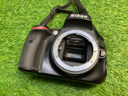 Nikon D5100 Kit 18-55mm (44.000 кадров)