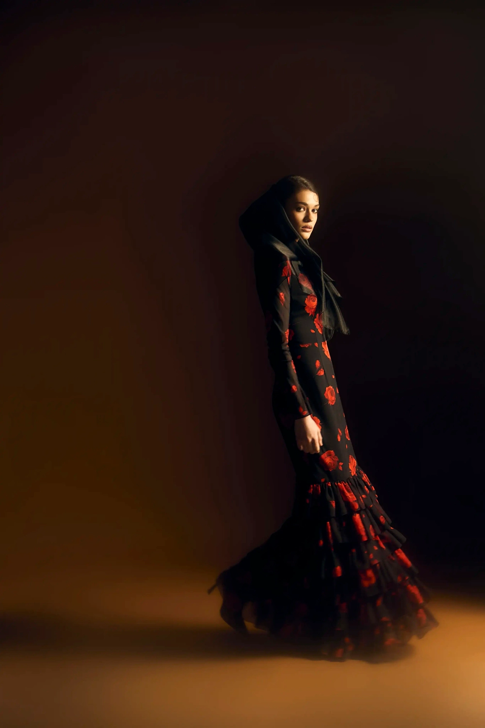 Рула макси (Rula maxi), платье макси из молочного шифона с цветочным принтом