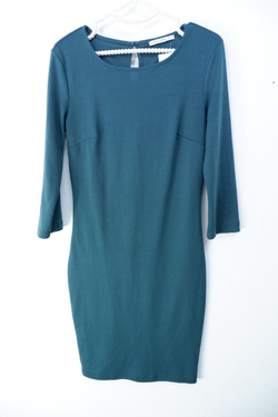 Платье Calliope лаконичное 44 размер