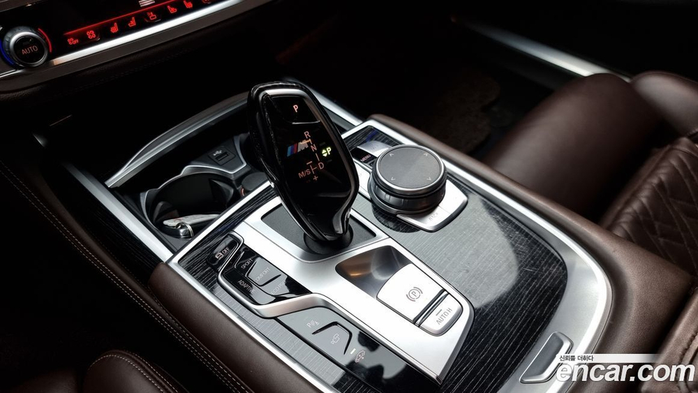 BMW 7 Series (G11) 730d xDrive M Sports (12.2019)