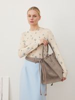 БАЗОВЫЙ ТОНКИЙ РЕМЕНЬ С ТРЕУГОЛЬНОЙ ПРЯЖКОЙ ЗАМША СЕРЫЙ