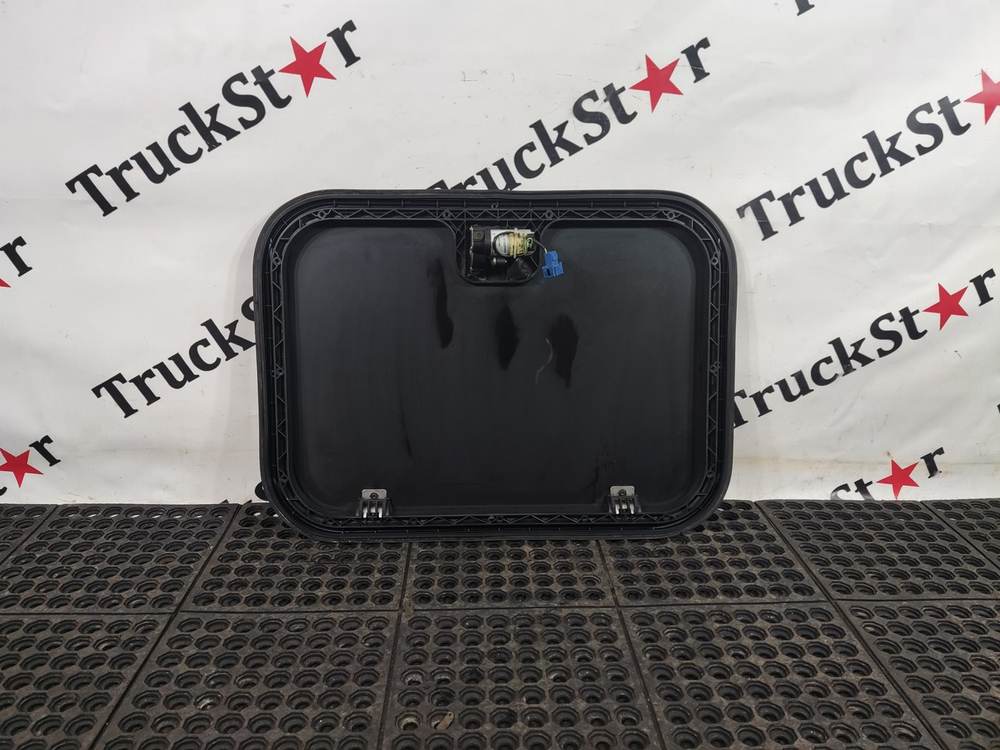 Люк в сборе 2018г.