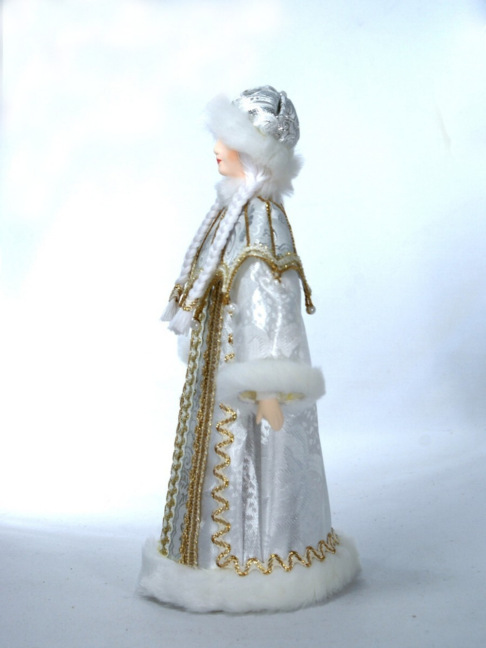 Кукла фарфоровая Снегурочка