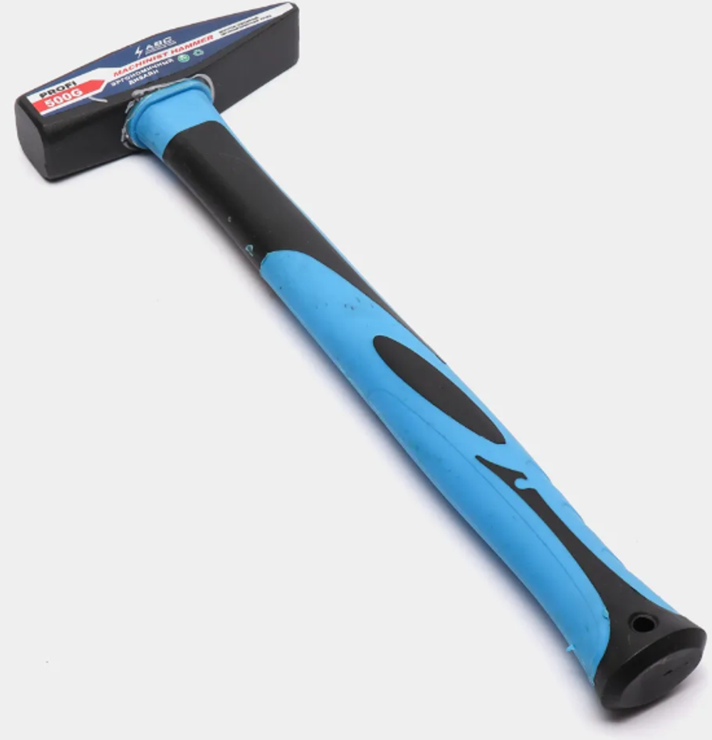 Молоток слесарный MATRIX 10350 500 гр., фибергласовая обрезиненная рукоятка