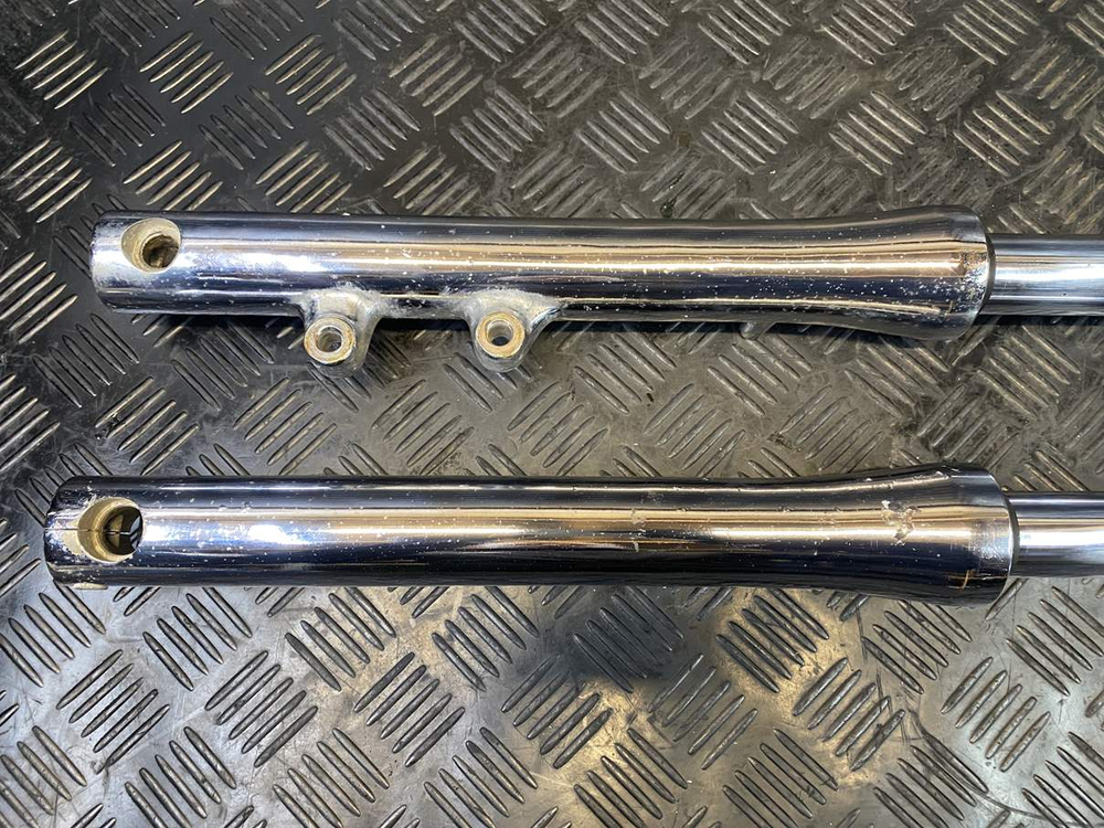 Перья вилки Suzuki Intruder VS750 VR51A