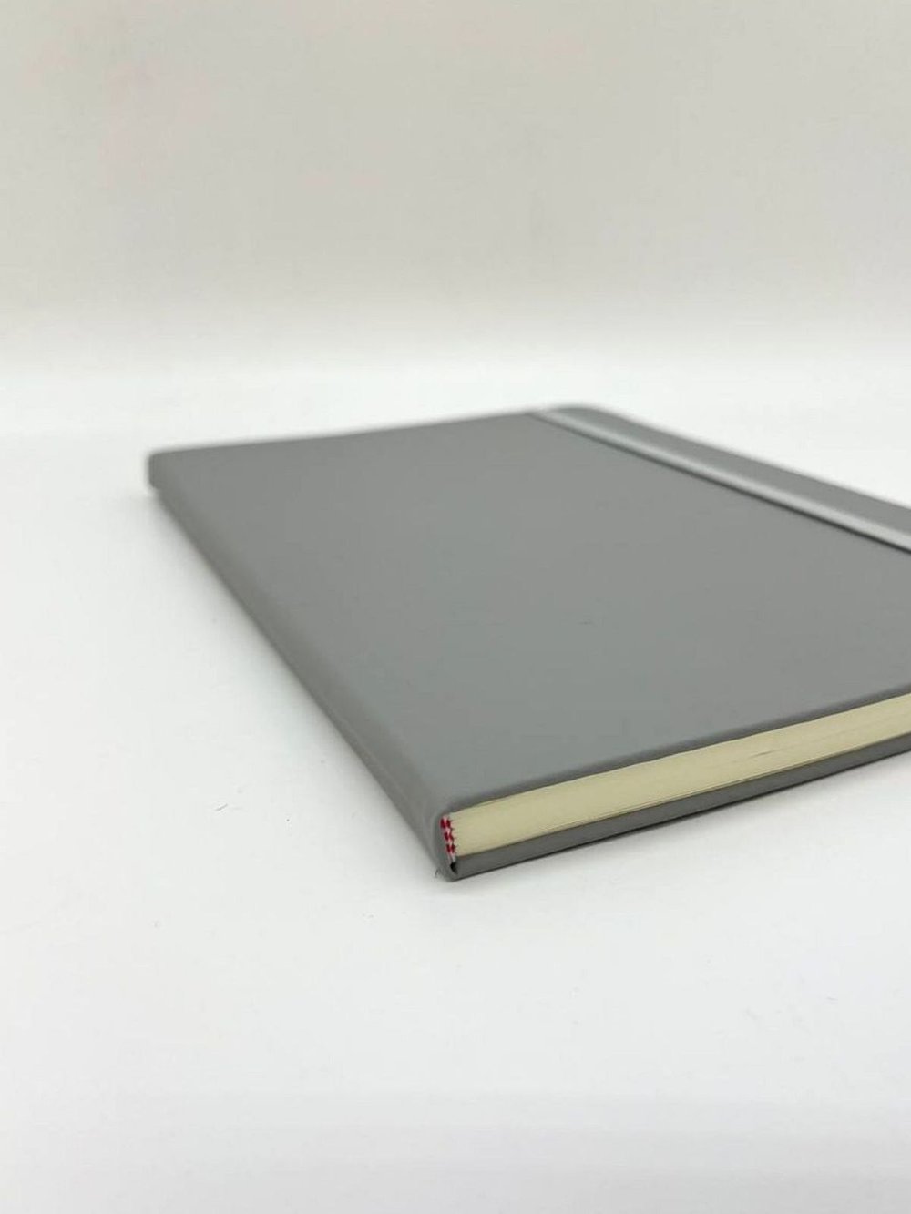 Блокнот В5 25*17см 80 л серый (201688429-6)