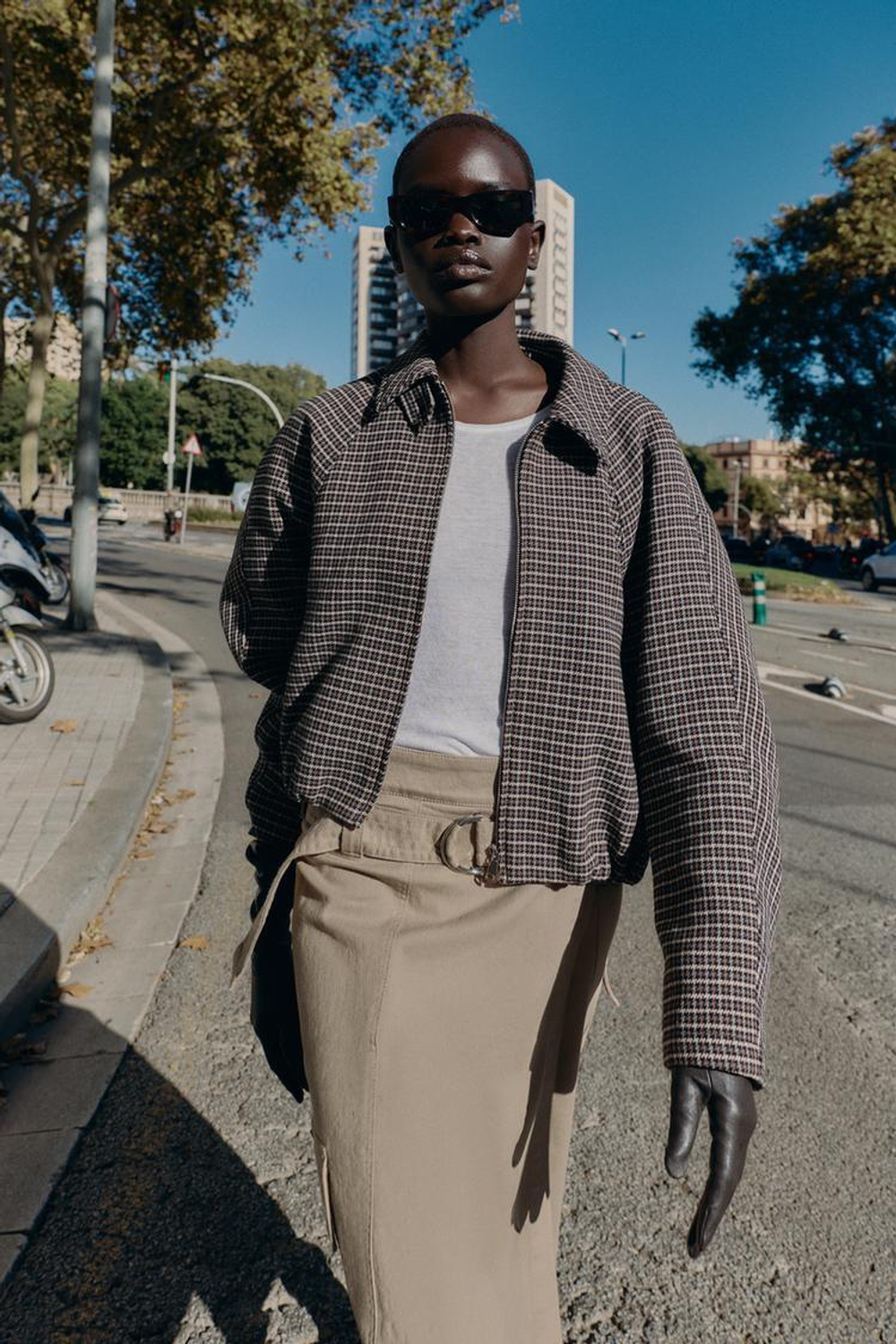 ZARA УТЕПЛЕННЫЙ БОМБЕР С УЗОРОМ «ГУСИНАЯ ЛАПКА», СЕРЫЙ/НЕЖНО-КОРИЧНЕВЫЙ