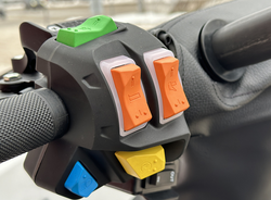 Снегоход STELS ВИКИНГ (VIKING) SV800T LUX XE V3.0 K02 SWT CVTECH