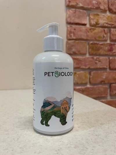 Бальзам-кондиционер PETBIOLOGY для собак и щенков от 3-х месяцев от колтунов, легкое расчесывание и гладкая шерсть, 300 мл
