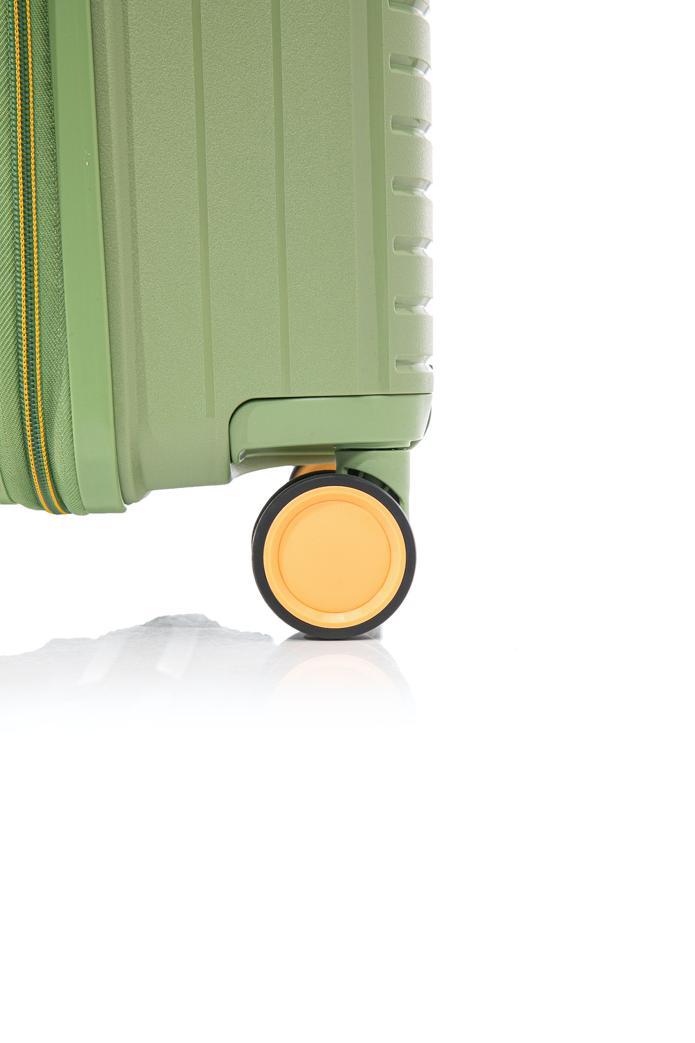 Чемоданы Singapore | 12 цветов