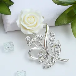 Брошь "Цветок", роза нежная, цвет белый в серебре