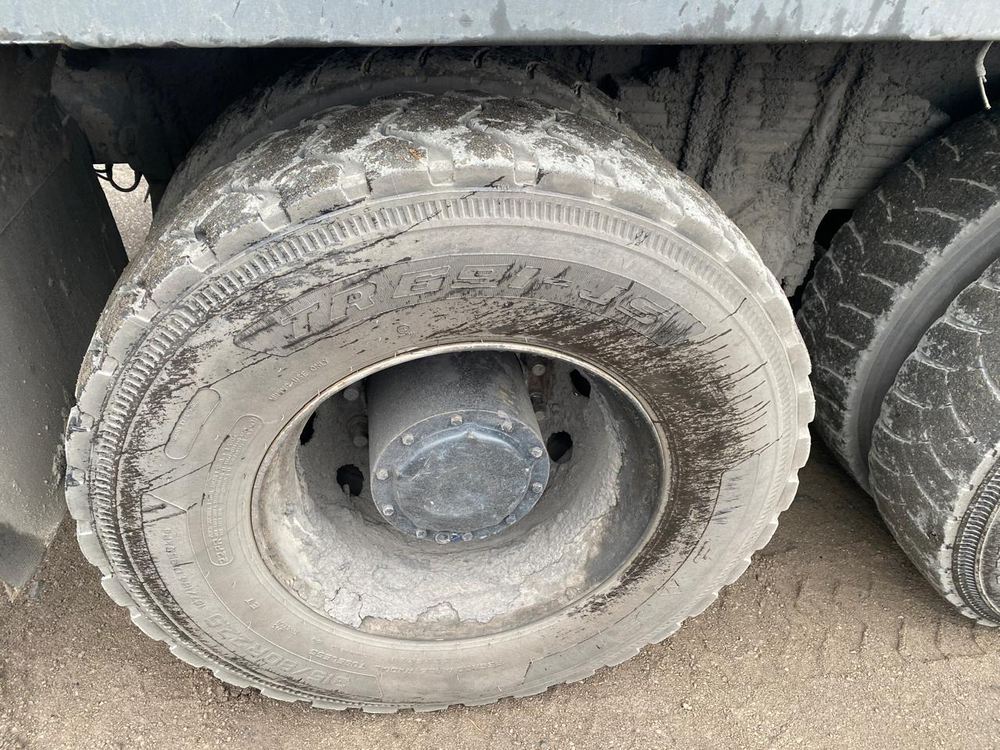 Shacman (Shaanxi) SX* 8x4 Самосвал SX33186V366 (Дизельный, 11,6 л, 423 л.с., МТ)