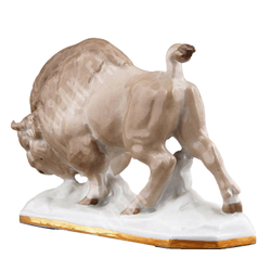 Фарфоровая скульптура. Зубр. С. И Вайнштейн-Машурина. Вербилки. 1950-60-е гг.