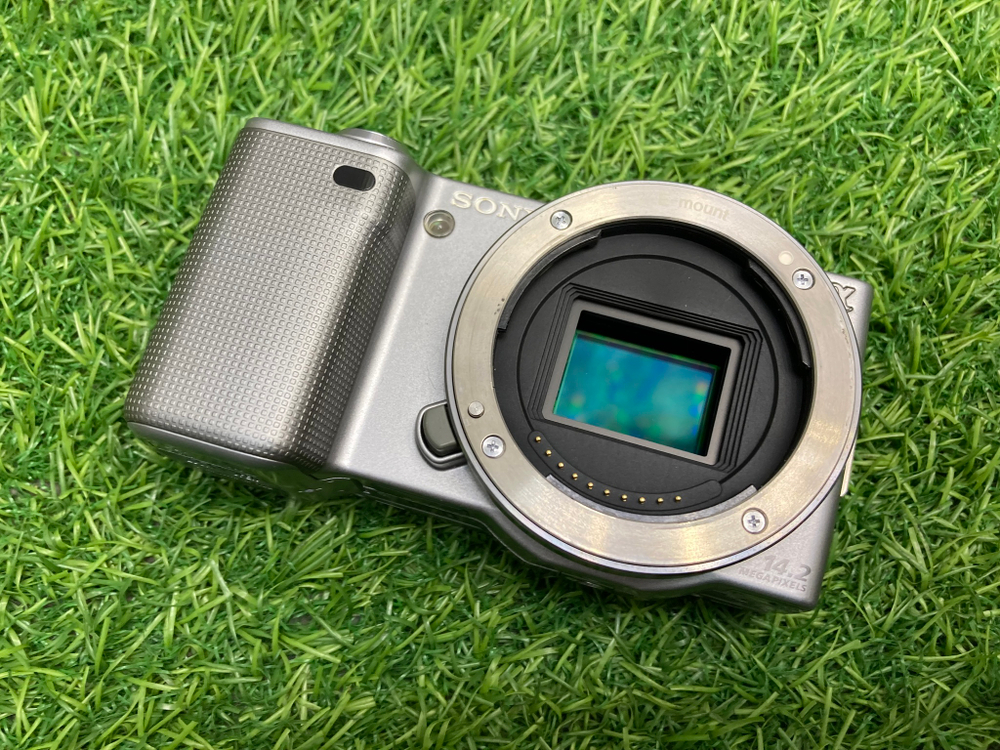 Sony NEX-5 kit 18-55mm