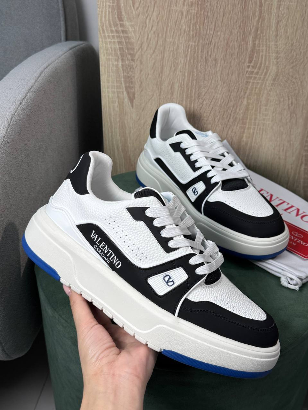 Кеды Valentino